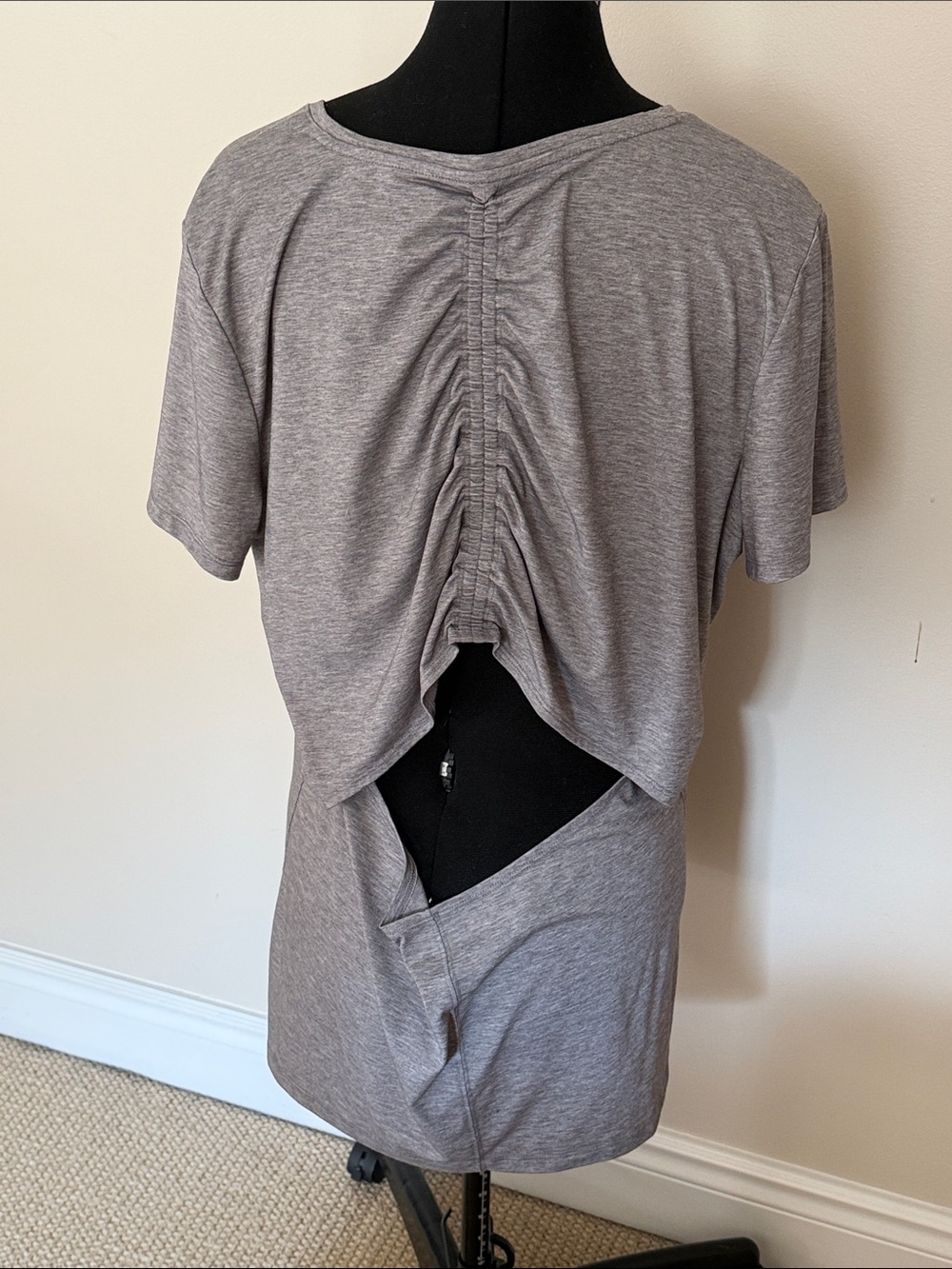 ATHLETA Encore Tee Gray Cinch Open Back Short Sleeve Top - Picture 3 of 8